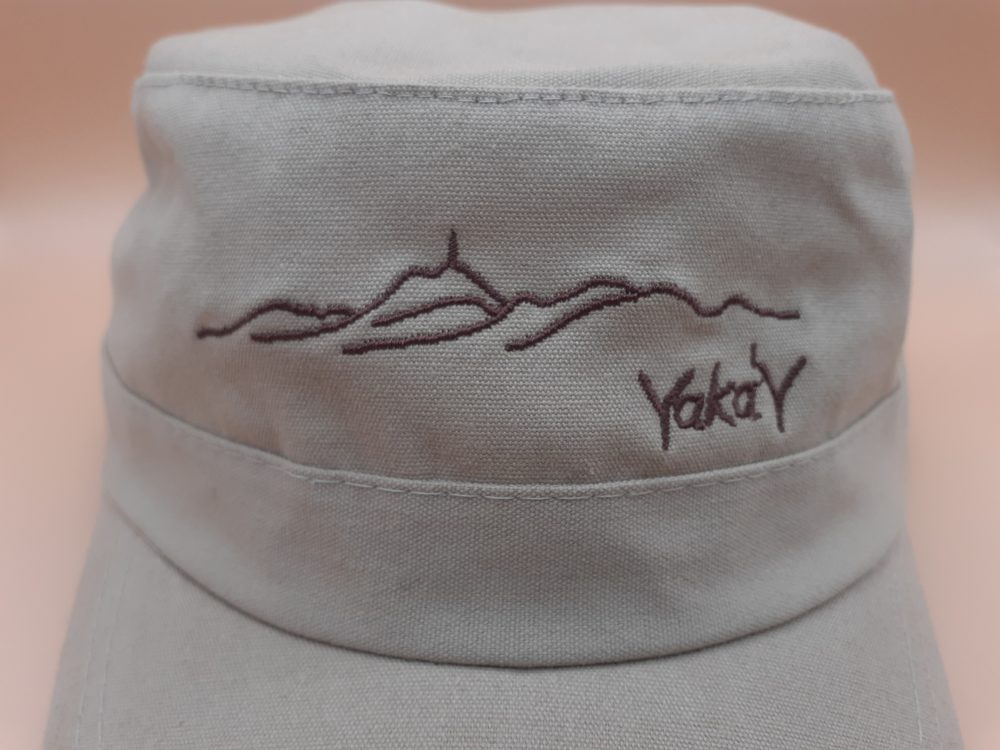 Casquette la chaine des volcans d'Auvergne